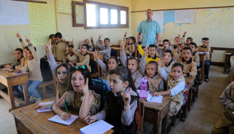 عوده الدراسة بالمدارس تصوير محمد اسد